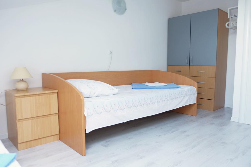 Apartment Dubravka Малинска Экстерьер фото